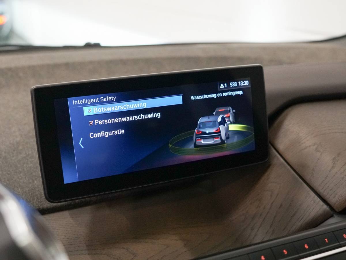 BMW i3 BMW i3 S iPerformance 94Ah  Schuifdak | ACC | Leder