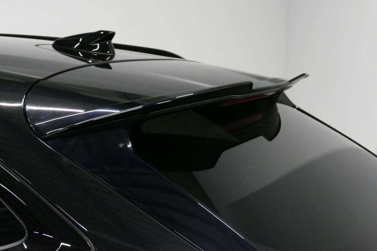 Audi A6 Audi A6 Avant 2.0 e-hybrid S edition / Maxton Design Bodykit V.2 / Panoramadak / Achterasbesturing / MMI Passenger Display / Carbon interieurdelen / S Sportstoelen / Tech plus / Bang & Olufsen 3D Sound / Stoelverwarming / Matrix LED / Ambienteverlichting / 21” LMV / Apple Carplay – Android Auto / Sport-Chassis