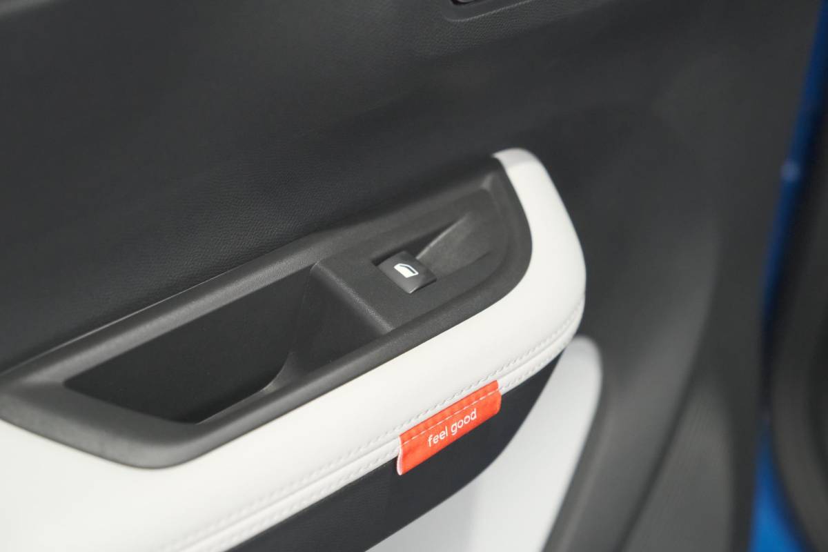 Citroën ë-C3 Citroen Ë-C3 Max 113pk 44 kWh | 96,1% SOH | 11 KW Lader | Camera | Apple Carplay | Parkeersensoren