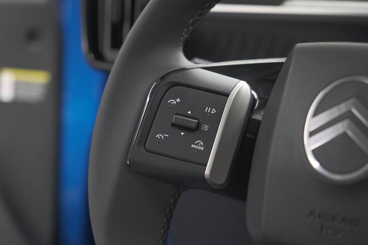 Citroën ë-C3 Citroen Ë-C3 Max 113pk 44 kWh | 96,1% SOH | 11 KW Lader | Camera | Apple Carplay | Parkeersensoren