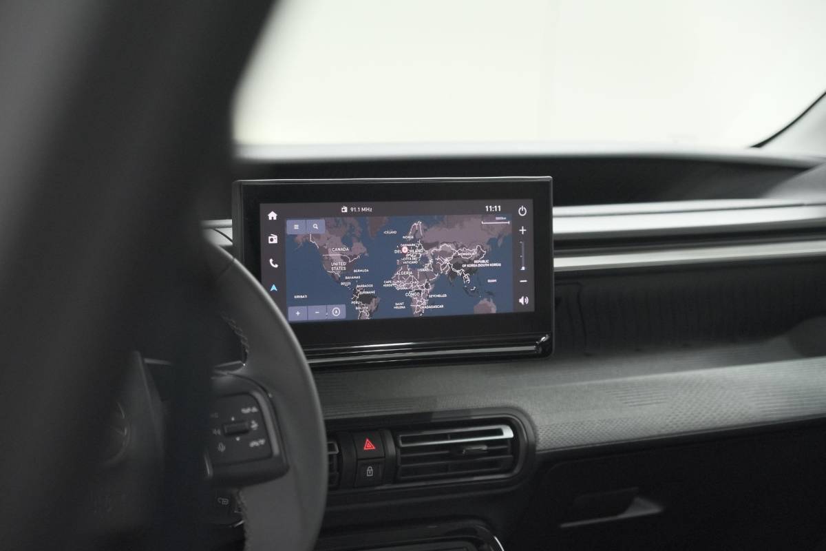 Citroën ë-C3 Citroen Ë-C3 Max 113pk 44 kWh | 96,1% SOH | 11 KW Lader | Camera | Apple Carplay | Parkeersensoren