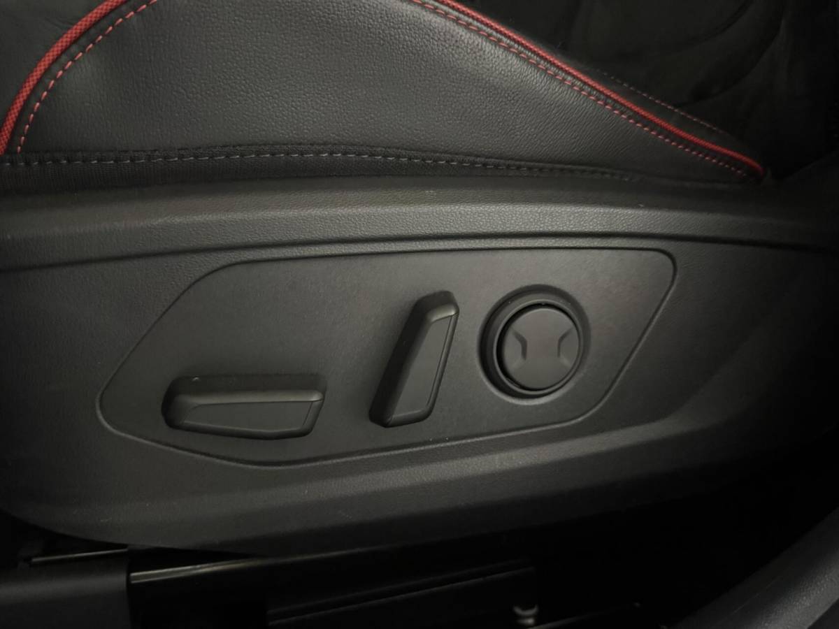 Hyundai Tucson Hyundai Tucson 1.6 T-GDI HEV N Line Sky Pano 360º Carplay Memory