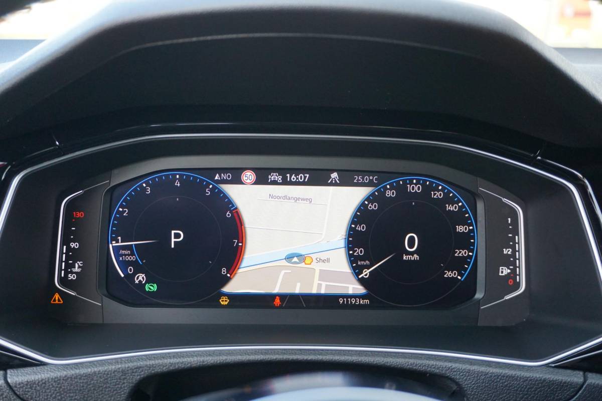 Volkswagen T-Roc Volkswagen T-Roc 1.5 TSI Sport | Panodak | Virtual Cockpit |