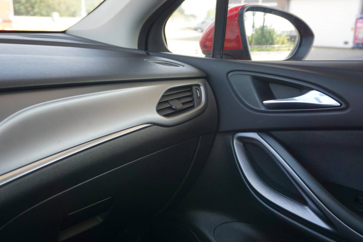 Opel Astra Opel Astra 1.0 Edition
