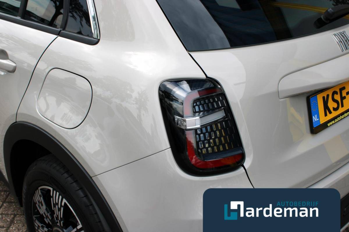 Fiat 600 Fiat 600 1.2 Hybrid Urban