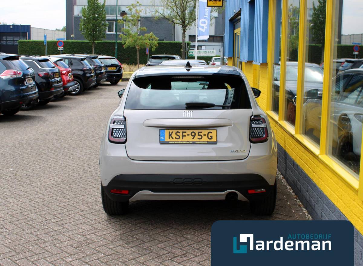 Fiat 600 Fiat 600 1.2 Hybrid Urban
