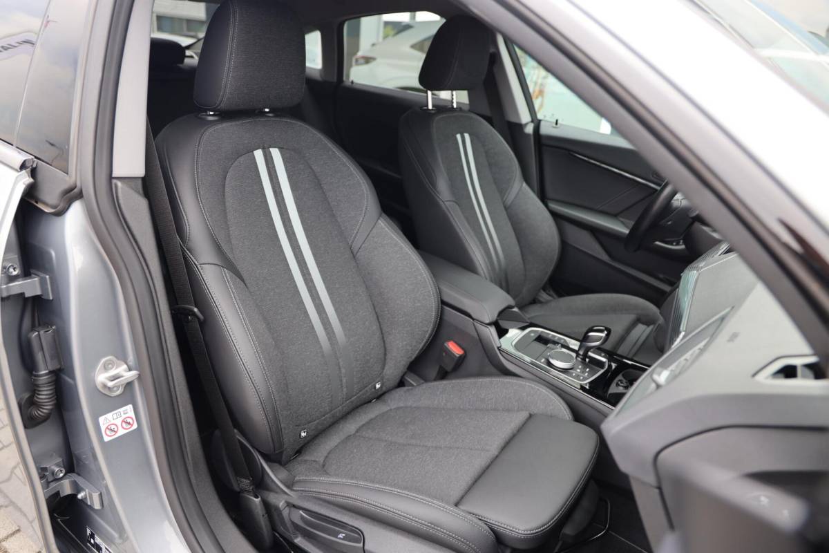 BMW 2 Serie BMW 2-serie Gran Coupé 218i Business Edition Plus|Automaat|Carplay|Full LED|Camera