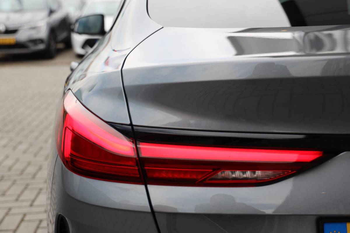 BMW 2 Serie BMW 2-serie Gran Coupé 218i Business Edition Plus|Automaat|Carplay|Full LED|Camera