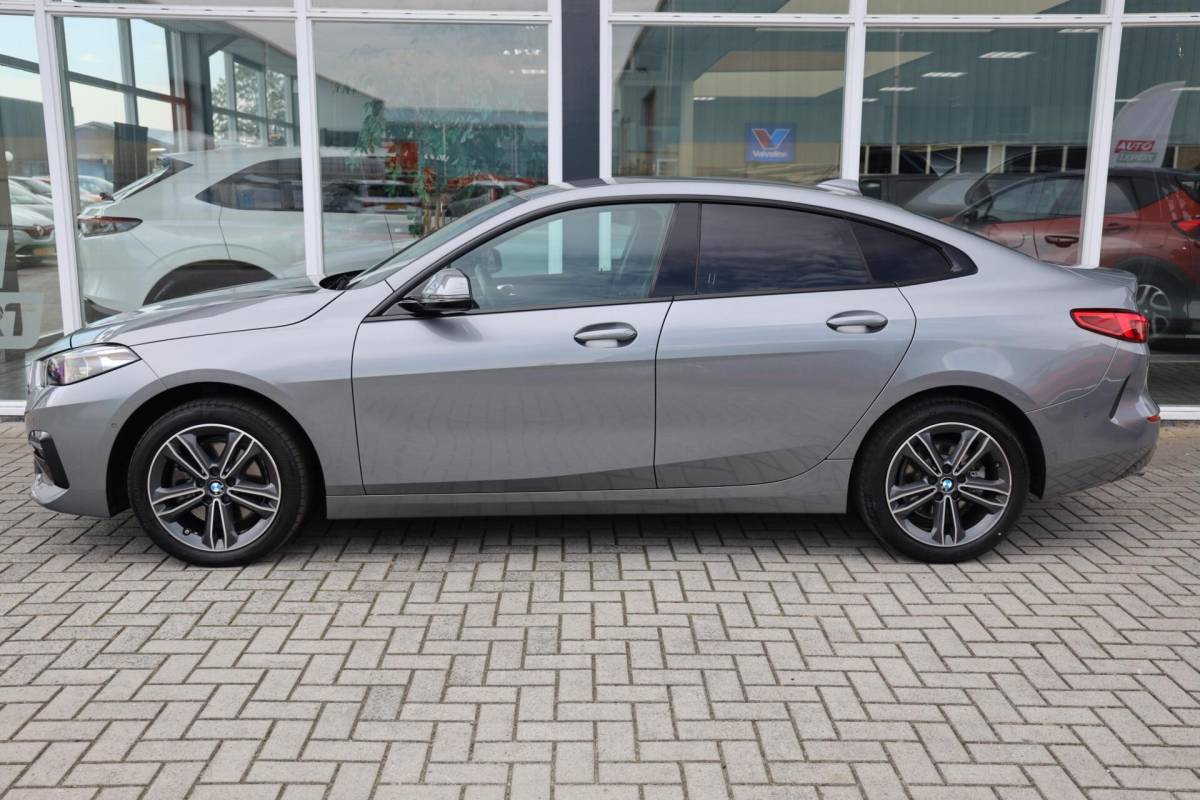 BMW 2 Serie BMW 2-serie Gran Coupé 218i Business Edition Plus|Automaat|Carplay|Full LED|Camera