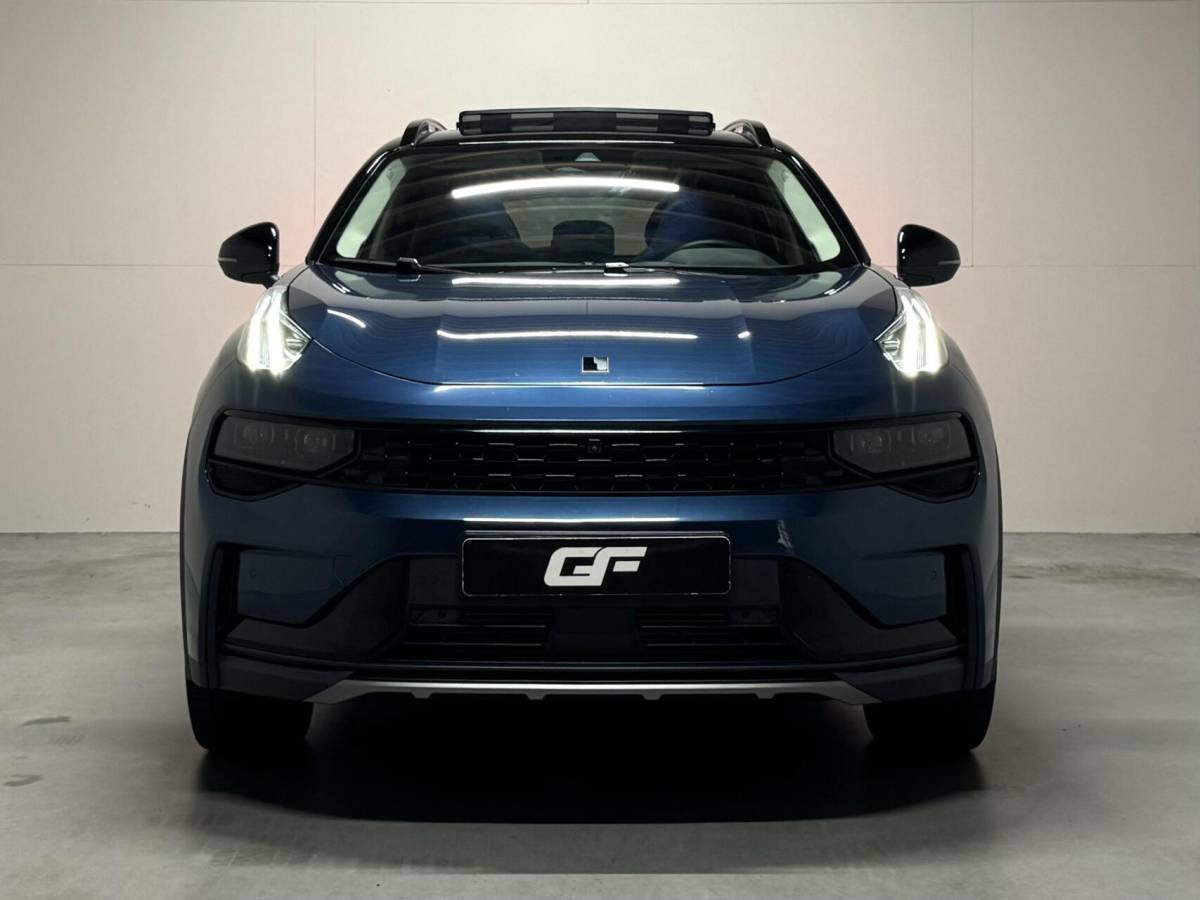 Lynk & Co 01 Lynk & Co 01 1.5 Plug-in Black Edition Pano Sfeer. CarPlay