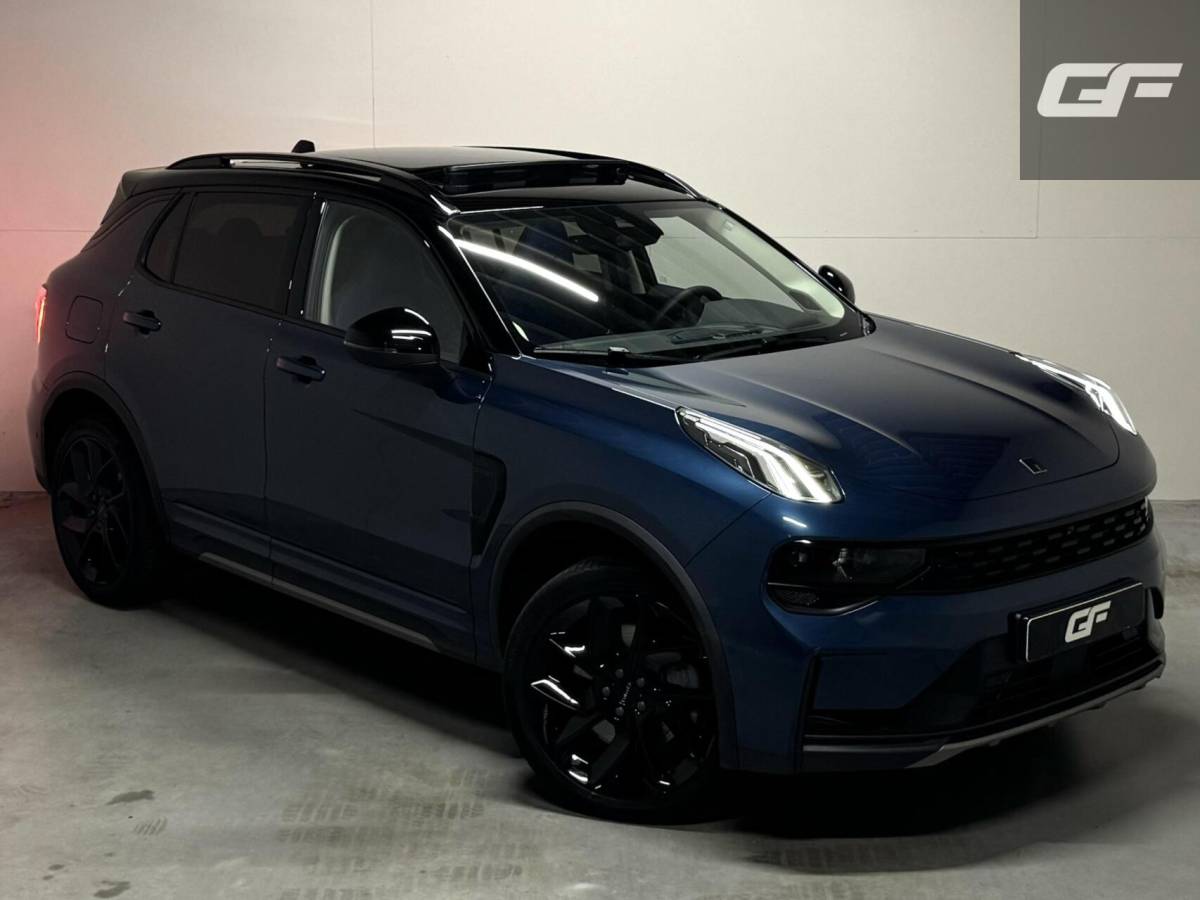 Lynk & Co 01 Lynk & Co 01 1.5 Plug-in Black Edition Pano Sfeer. CarPlay