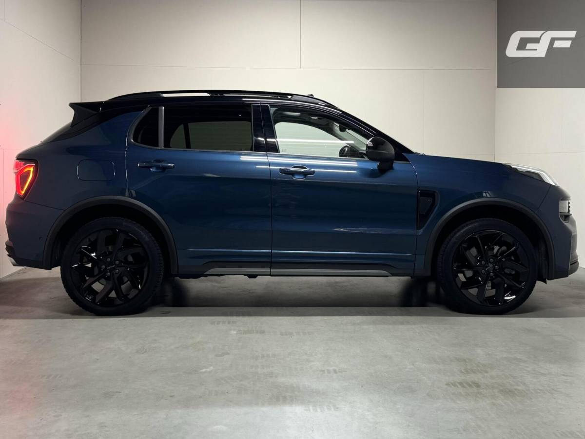 Lynk & Co 01 Lynk & Co 01 1.5 Plug-in Black Edition Pano Sfeer. CarPlay