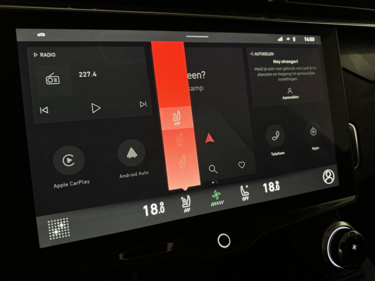Lynk & Co 01 Lynk & Co 01 1.5 Plug-in Black Edition Pano Sfeer. CarPlay