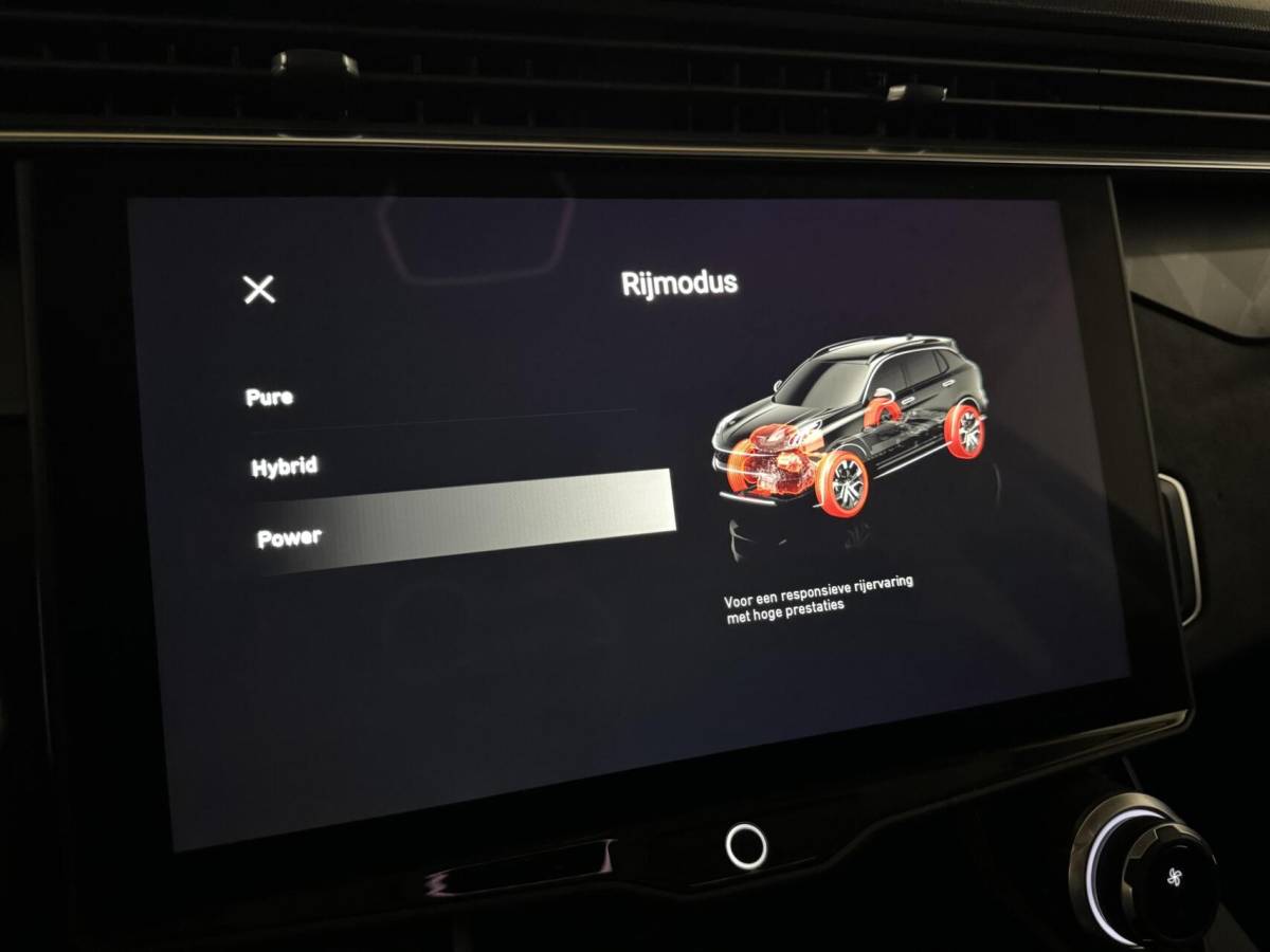 Lynk & Co 01 Lynk & Co 01 1.5 Plug-in Black Edition Pano Sfeer. CarPlay