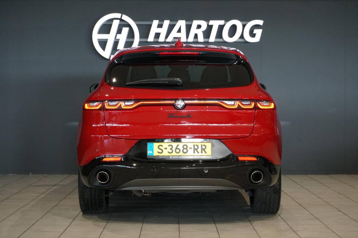 Alfa Romeo Tonale Alfa Romeo Tonale 1.3T PHEV Edizione Speciale 280PK + 360 CAMERA / STUURVERWARMING / DODEHOEK