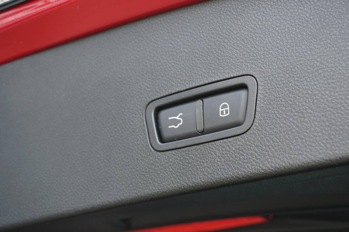 Alfa Romeo Tonale Alfa Romeo Tonale 1.3T PHEV Edizione Speciale 280PK + 360 CAMERA / STUURVERWARMING / DODEHOEK