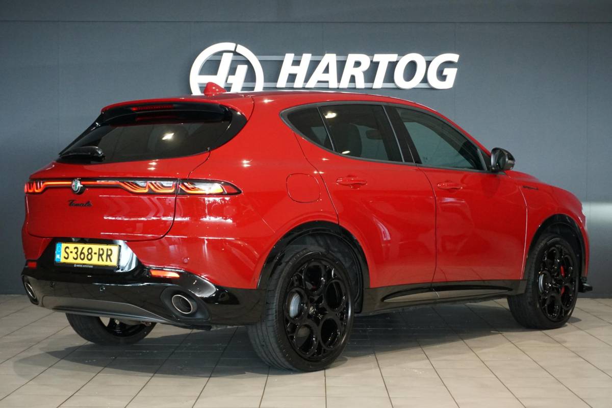 Alfa Romeo Tonale Alfa Romeo Tonale 1.3T PHEV Edizione Speciale 280PK + 360 CAMERA / STUURVERWARMING / DODEHOEK