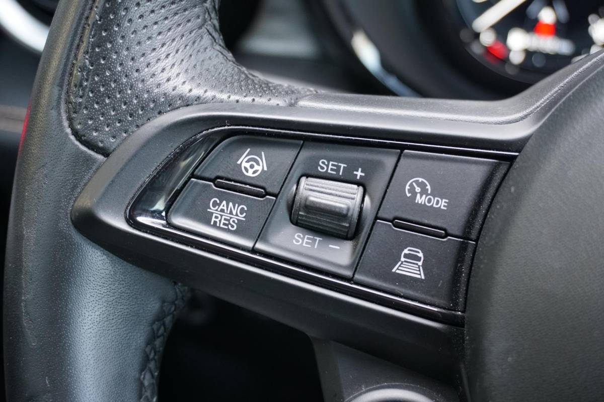 Alfa Romeo Tonale Alfa Romeo Tonale 1.3T PHEV Edizione Speciale 280PK + 360 CAMERA / STUURVERWARMING / DODEHOEK