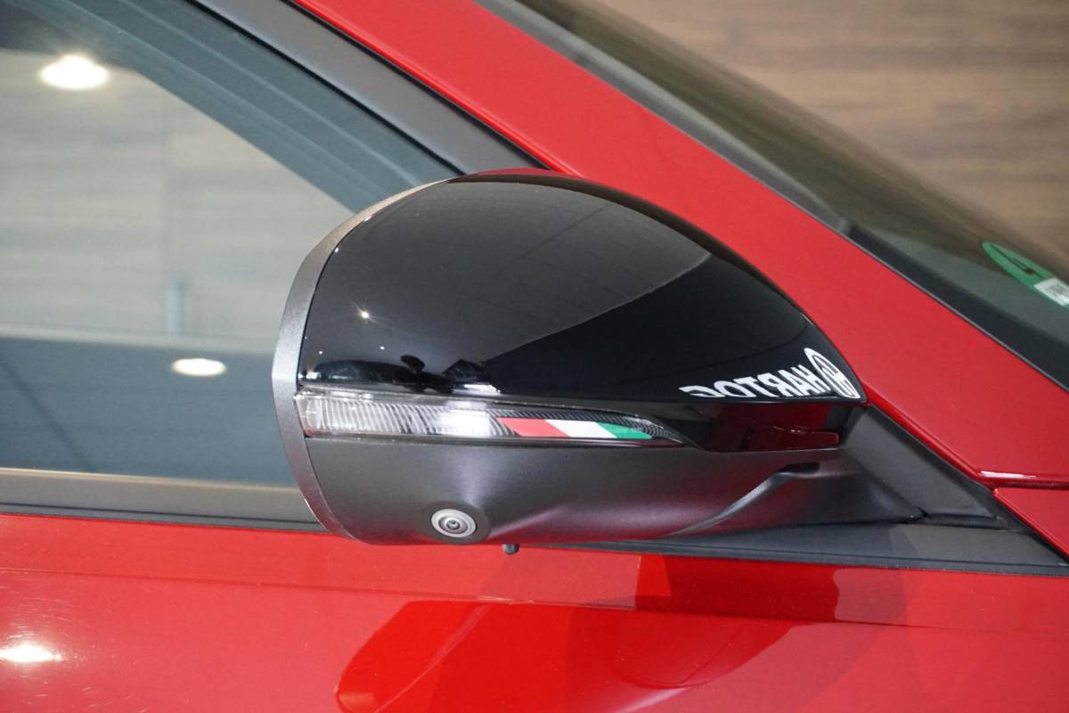 Alfa Romeo Tonale Alfa Romeo Tonale 1.3T PHEV Edizione Speciale 280PK + 360 CAMERA / STUURVERWARMING / DODEHOEK