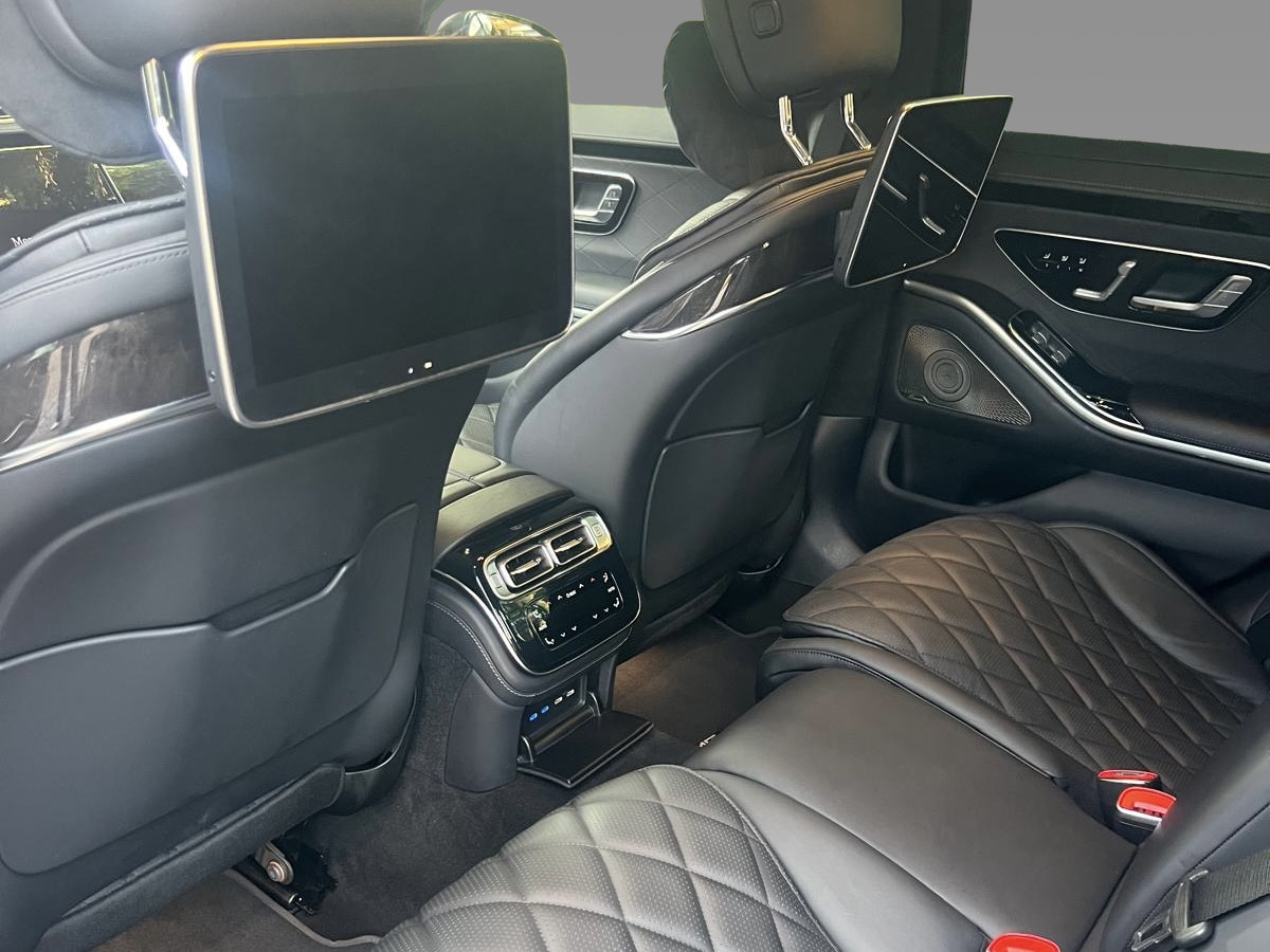 Mercedes-Benz S-Klasse Mercedes-Benz S-klasse 580e 4MATIC AMG Line Pano l Burmester l HUD l 360 camera l  Achterasbesturing l Rear executive l Dealer onderhouden l Proefrit op afspraak