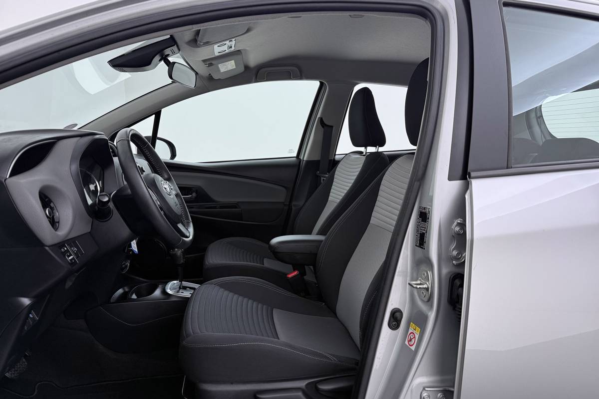 Toyota Yaris Toyota Yaris 1.5 Hybrid Aspiration | Org NL | Dealer Ond. | Climate Control | Camera |