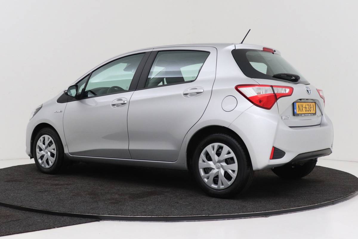 Toyota Yaris Toyota Yaris 1.5 Hybrid Aspiration | Org NL | Dealer Ond. | Climate Control | Camera |
