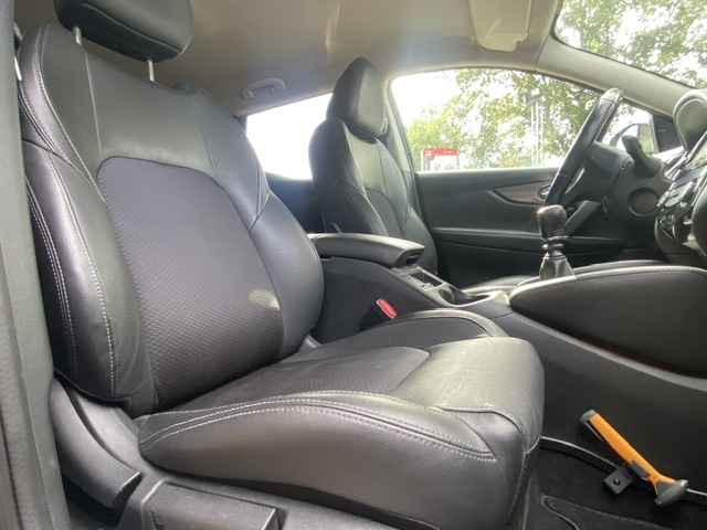Nissan QASHQAI Nissan Qashqai 1.2 Tekna