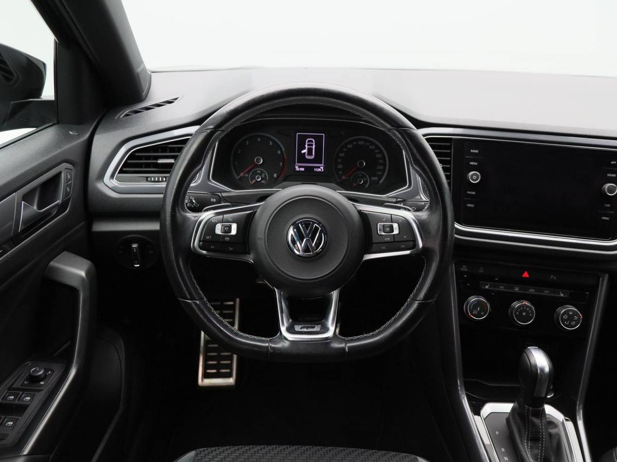 Volkswagen T-Roc Volkswagen T-Roc 1.5 TSi 150 Pk Automaat Sport Business R-Line | Full LED | Adaptive Cruise | Carplay | Stoelverwarming | LED | Camera | Airco | 19 Inch