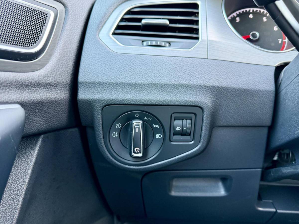 Volkswagen Golf Sportsvan Volkswagen Golf Sportsvan 1.0 TSI 116pk Comfortline | AUTOMAAT | Trekhaak | PDC | Cruise | Hoge Zit |