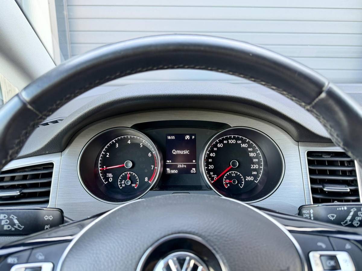 Volkswagen Golf Sportsvan Volkswagen Golf Sportsvan 1.0 TSI 116pk Comfortline | AUTOMAAT | Trekhaak | PDC | Cruise | Hoge Zit |