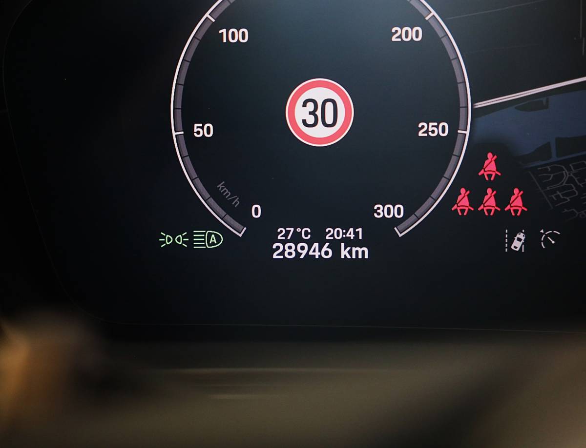 Porsche Cayenne Porsche Cayenne 3.0 S E-Hybrid / 520 Pk / Head Up / 4W Sturing / Acc / Sport Design / Luchtvering / Sport Chrono / Open Pano / 22