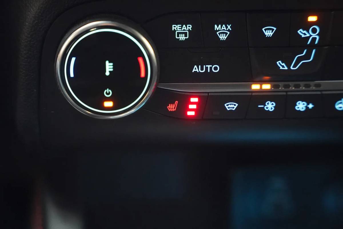 Ford Kuga Ford Kuga 2.5 PHEV ST-Line Aut. [ Head-up Camera Winterpakket ]