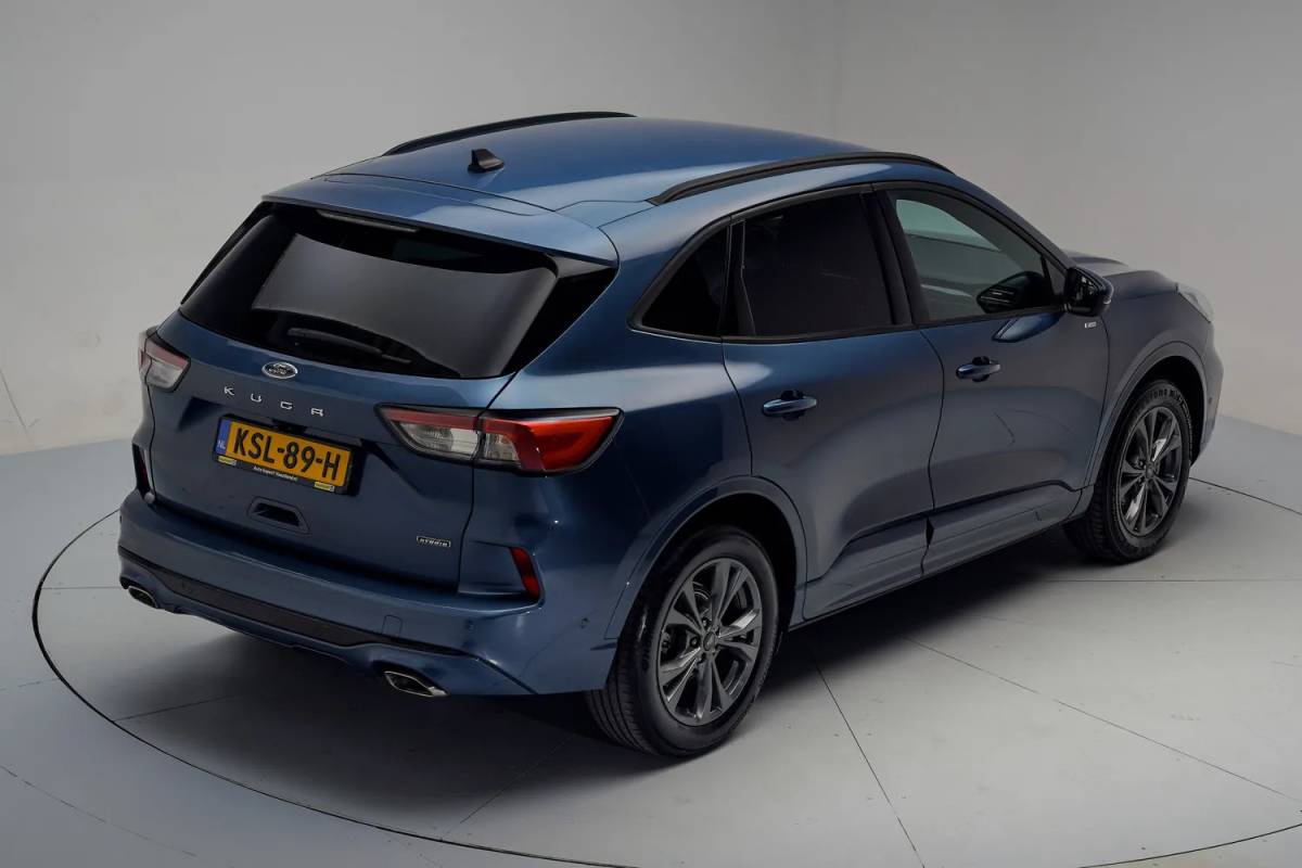 Ford Kuga Ford Kuga 2.5 PHEV ST-Line Aut. [ Head-up Camera Winterpakket ]