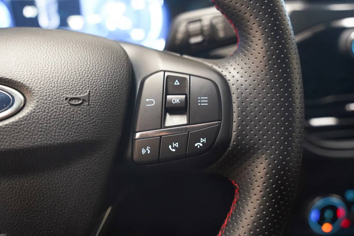 Ford Kuga Ford Kuga 2.5 PHEV ST-Line Aut. [ Head-up Camera Winterpakket ]