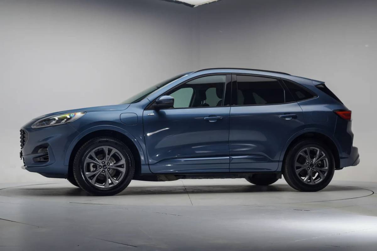 Ford Kuga Ford Kuga 2.5 PHEV ST-Line Aut. [ Head-up Camera Winterpakket ]