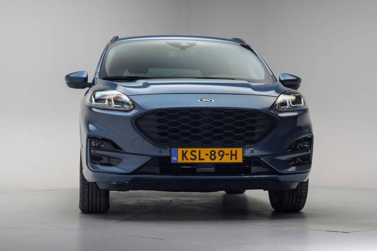 Ford Kuga Ford Kuga 2.5 PHEV ST-Line Aut. [ Head-up Camera Winterpakket ]