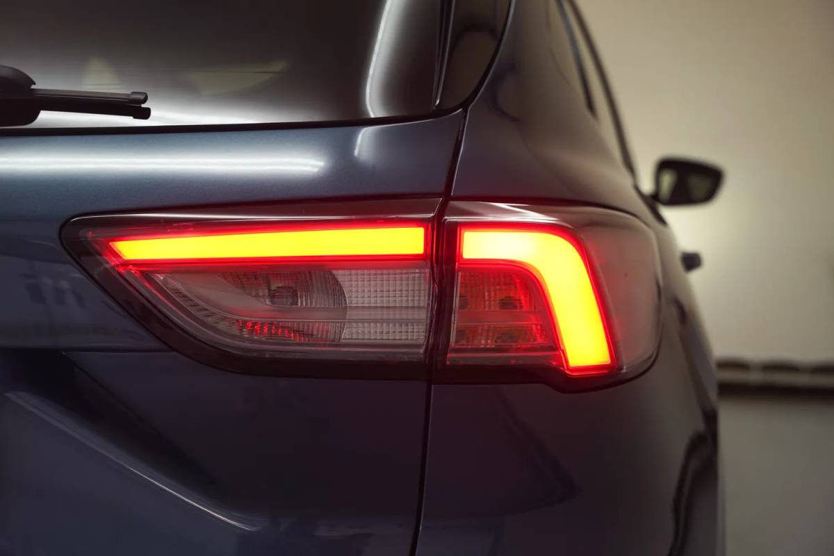 Ford Kuga Ford Kuga 2.5 PHEV ST-Line Aut. [ Head-up Camera Winterpakket ]