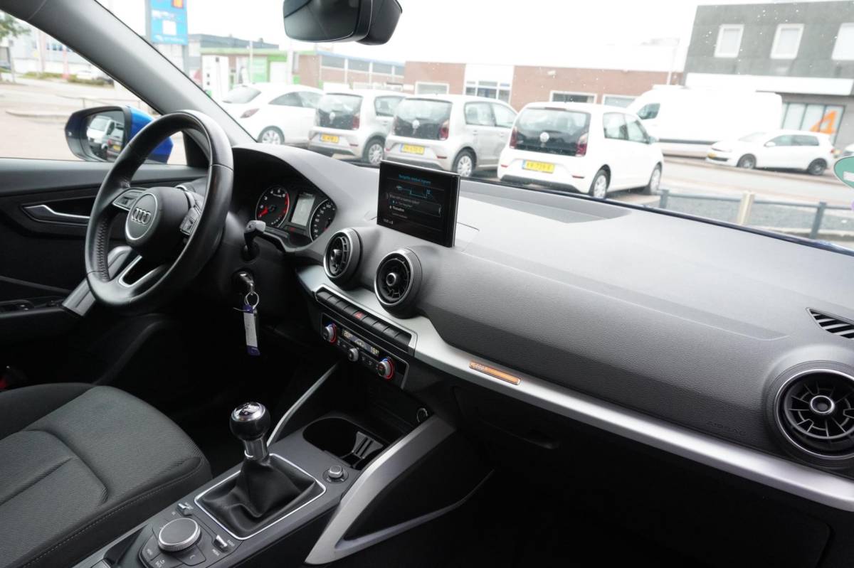 Audi Q2 Audi Q2 30 TFSI epic | Airco | Navigatie | Trekhaak | PDC | 2020 | Vol opties | Inruil mogelijk