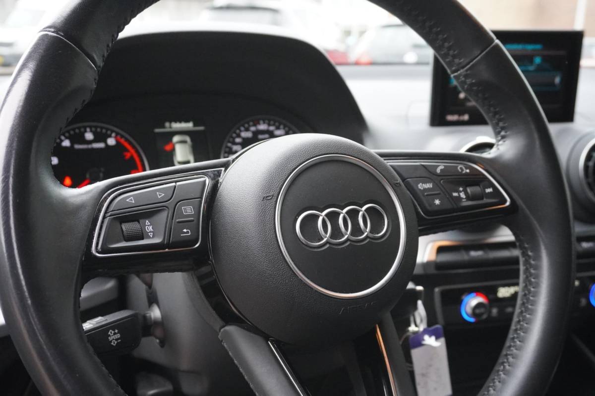 Audi Q2 Audi Q2 30 TFSI epic | Airco | Navigatie | Trekhaak | PDC | 2020 | Vol opties | Inruil mogelijk