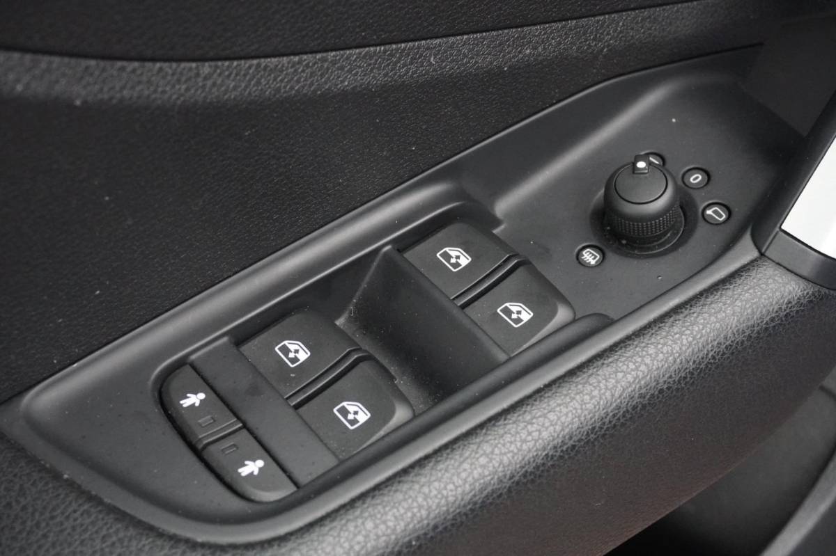 Audi Q2 Audi Q2 30 TFSI epic | Airco | Navigatie | Trekhaak | PDC | 2020 | Vol opties | Inruil mogelijk