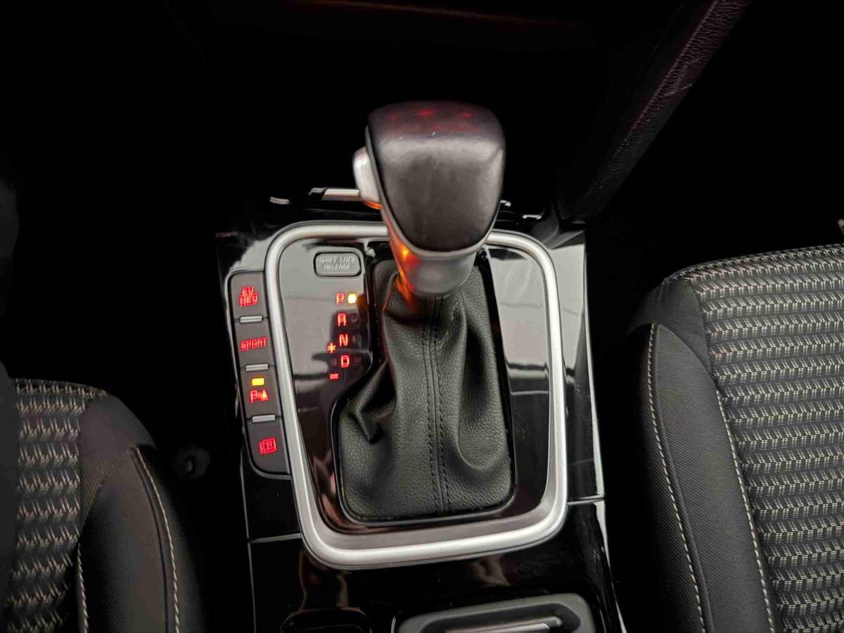 Kia Ceed KIA Ceed 1.6 PHEV Plug-in Hybride DynamicLine | Stoel en Stuurverwarming