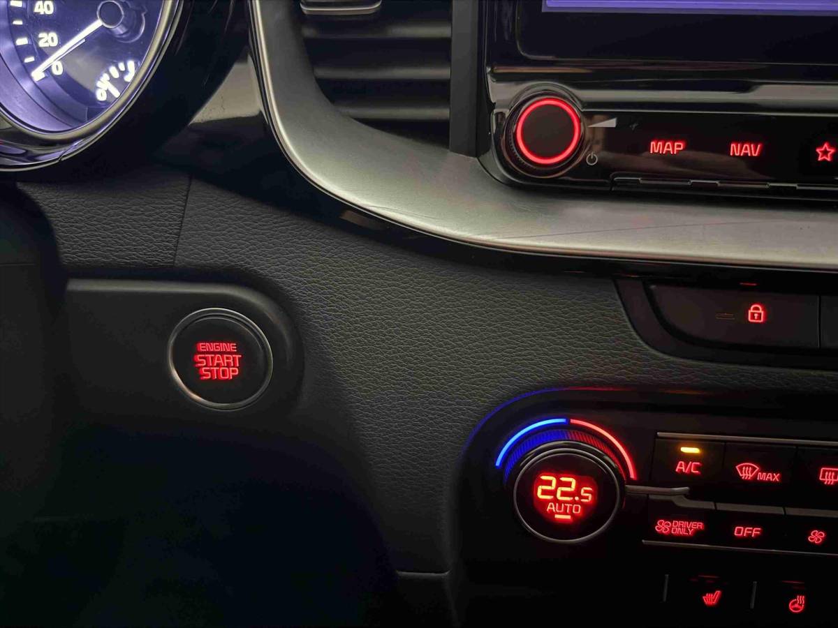Kia Ceed KIA Ceed 1.6 PHEV Plug-in Hybride DynamicLine | Stoel en Stuurverwarming