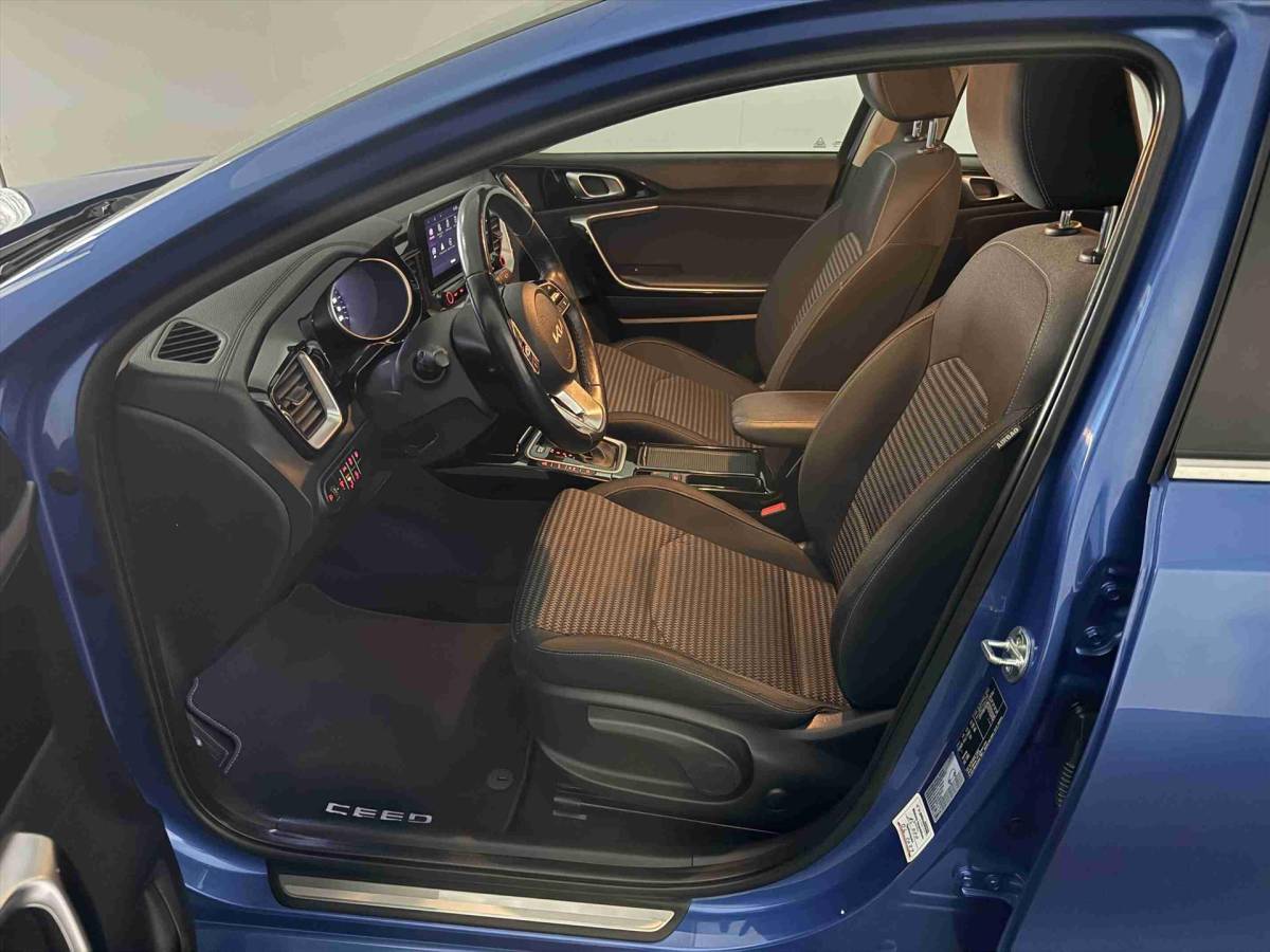 Kia Ceed KIA Ceed 1.6 PHEV Plug-in Hybride DynamicLine | Stoel en Stuurverwarming