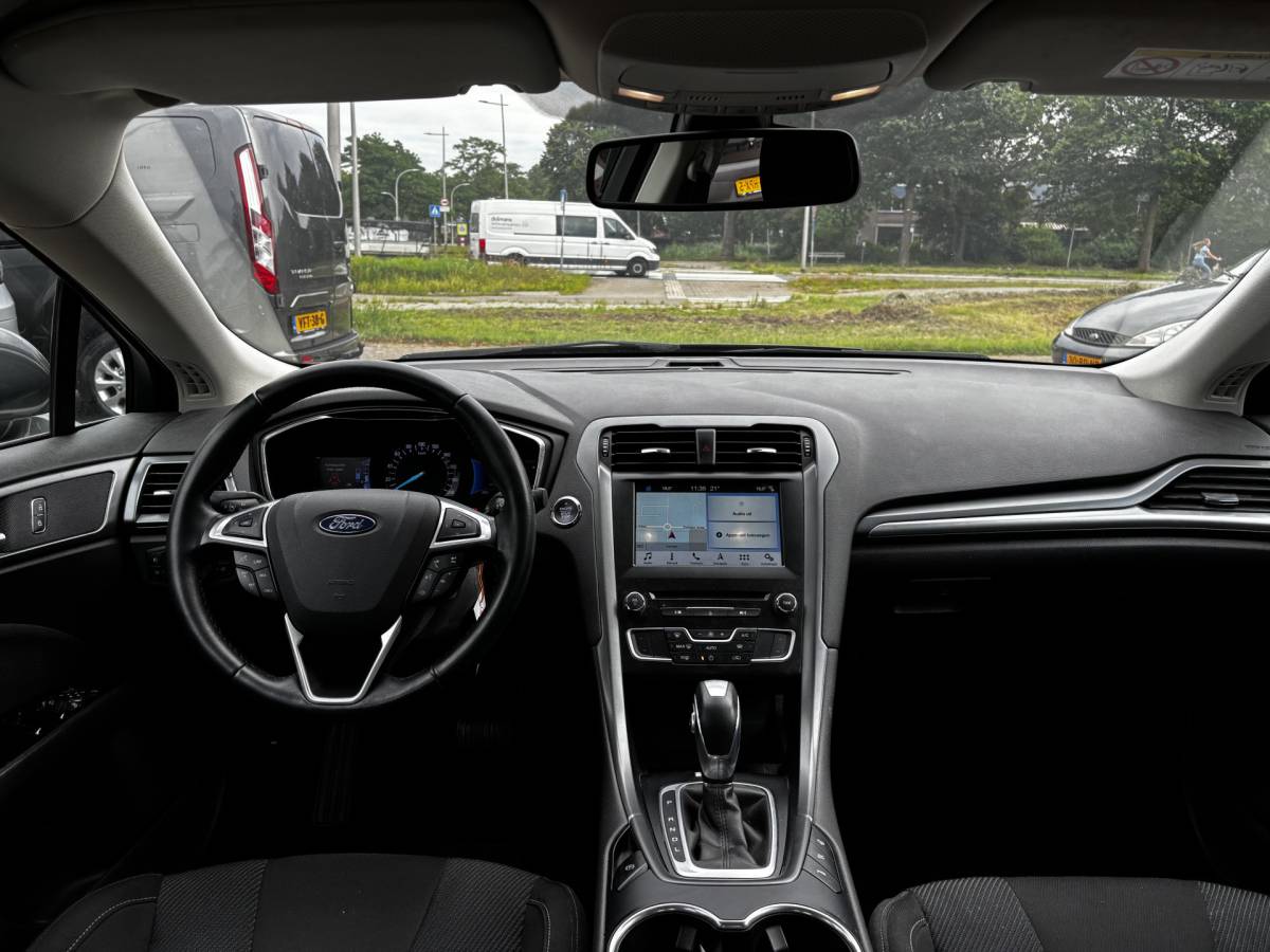 Ford Mondeo Ford Mondeo 2.0 IVCT HEV Titanium navi Cruise Nap