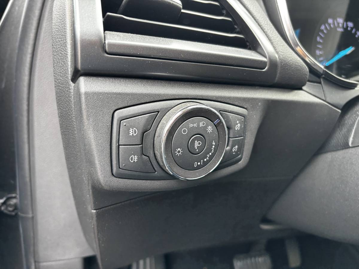 Ford Mondeo Ford Mondeo 2.0 IVCT HEV Titanium navi Cruise Nap