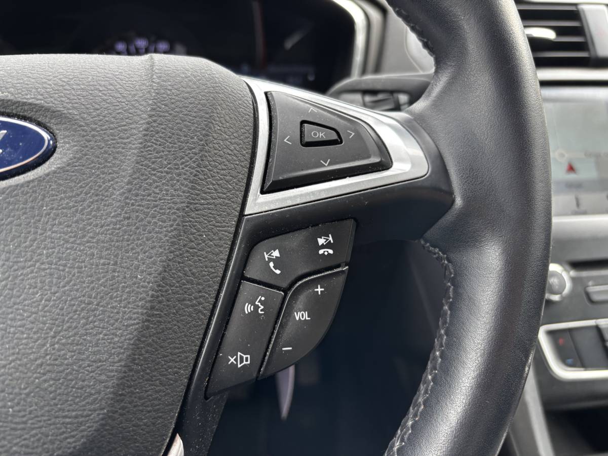 Ford Mondeo Ford Mondeo 2.0 IVCT HEV Titanium navi Cruise Nap
