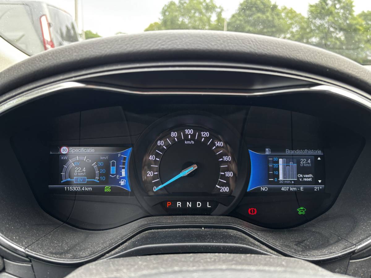 Ford Mondeo Ford Mondeo 2.0 IVCT HEV Titanium navi Cruise Nap
