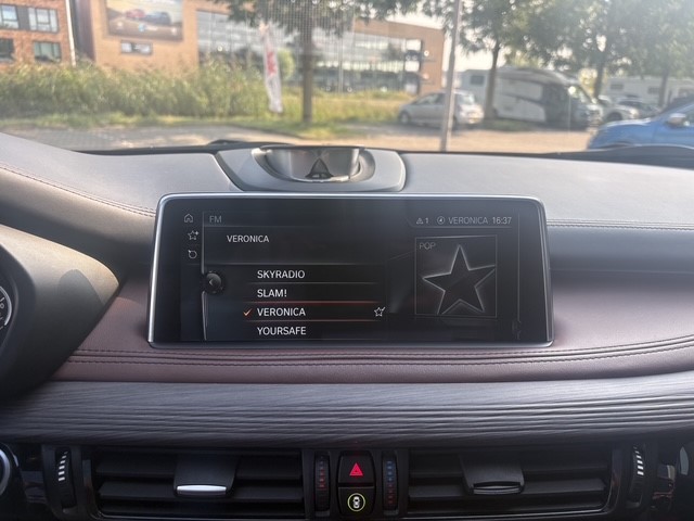 BMW X5 BMW X5 xDrive40e iPerformance High Executive | Navi | Camera | Pano | 143.471 km Dealeronderhouden