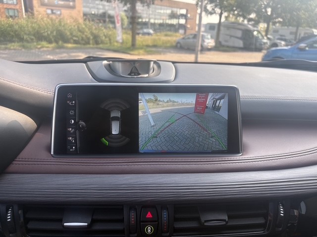 BMW X5 BMW X5 xDrive40e iPerformance High Executive | Navi | Camera | Pano | 143.471 km Dealeronderhouden