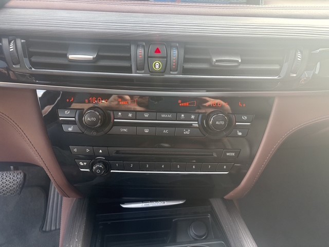 BMW X5 BMW X5 xDrive40e iPerformance High Executive | Navi | Camera | Pano | 143.471 km Dealeronderhouden